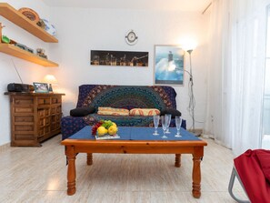 Flat-screen TV - Les Oranetes by Interhome (Llançà)