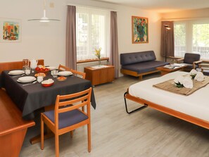 1 bedroom, Internet