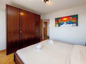 1 bedroom, free Internet