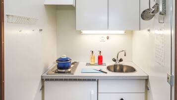 雪櫃、廚房用具/餐具/器皿