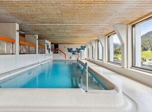 Piscine couverte