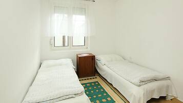 2 bedrooms