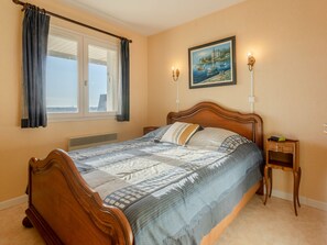 1 chambre, fer et planche à repasser, Wi-Fi