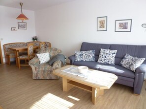 Een flatscreentelevisie