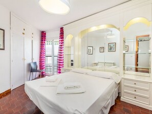 2 bedrooms, iron/ironing board