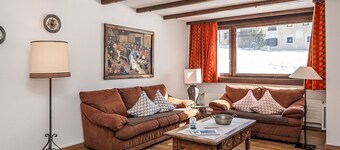 Chesa Linaria by Interhome