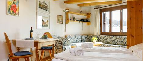 1 bedroom, Internet