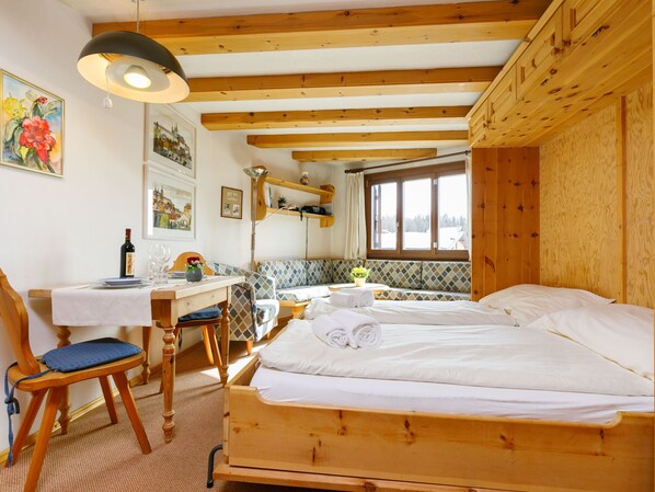1 bedroom, Internet