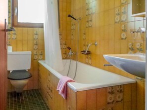 Hair dryer, towels