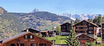 Bergfink Dachgeschoss by Interhome