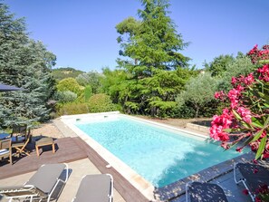 Pool - Les Iris by Interhome (Roussillon)