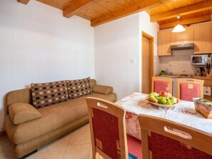 Interior - Kristijan by Interhome (Brseč)