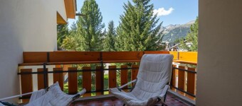 Chesa Nair 9D by Interhome