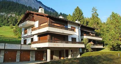 Valetta Sura by Interhome