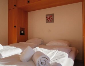 1 bedroom, internet