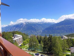 Property grounds - Eden Roc 29 by Interhome (Crans-Montana)
