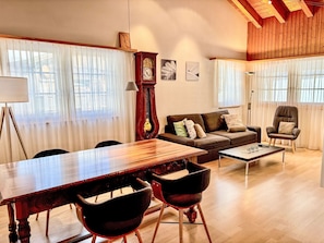 Televisión de pantalla plana 