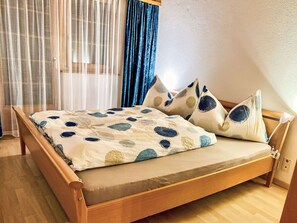 1 bedroom, free internet