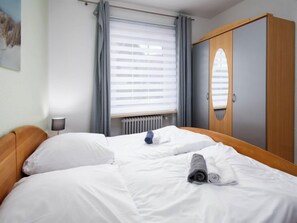 2 Schlafzimmer, Internetzugang