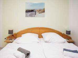 2 bedrooms, Internet