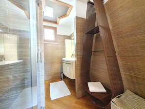 Hair dryer, towels - Apartment Romeo by Interhome (Modica)