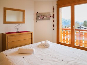 4 bedrooms, Internet