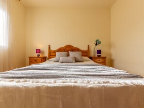 3 bedrooms, WiFi