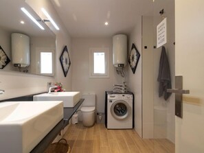 Hair dryer, towels