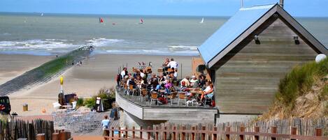 Vlak bij het strand