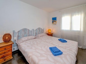 3 chambres, accès à Internet