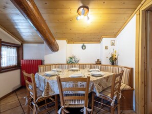 Dining - Santa Lucia by Interhome (Bormio)
