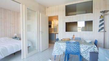 1 camera, accesso a Internet