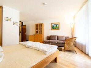 1 Schlafzimmer, kostenloses Internet