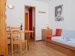 Interior - Rond Point des Pistes (Val Claret) by Interhome (Tignes)