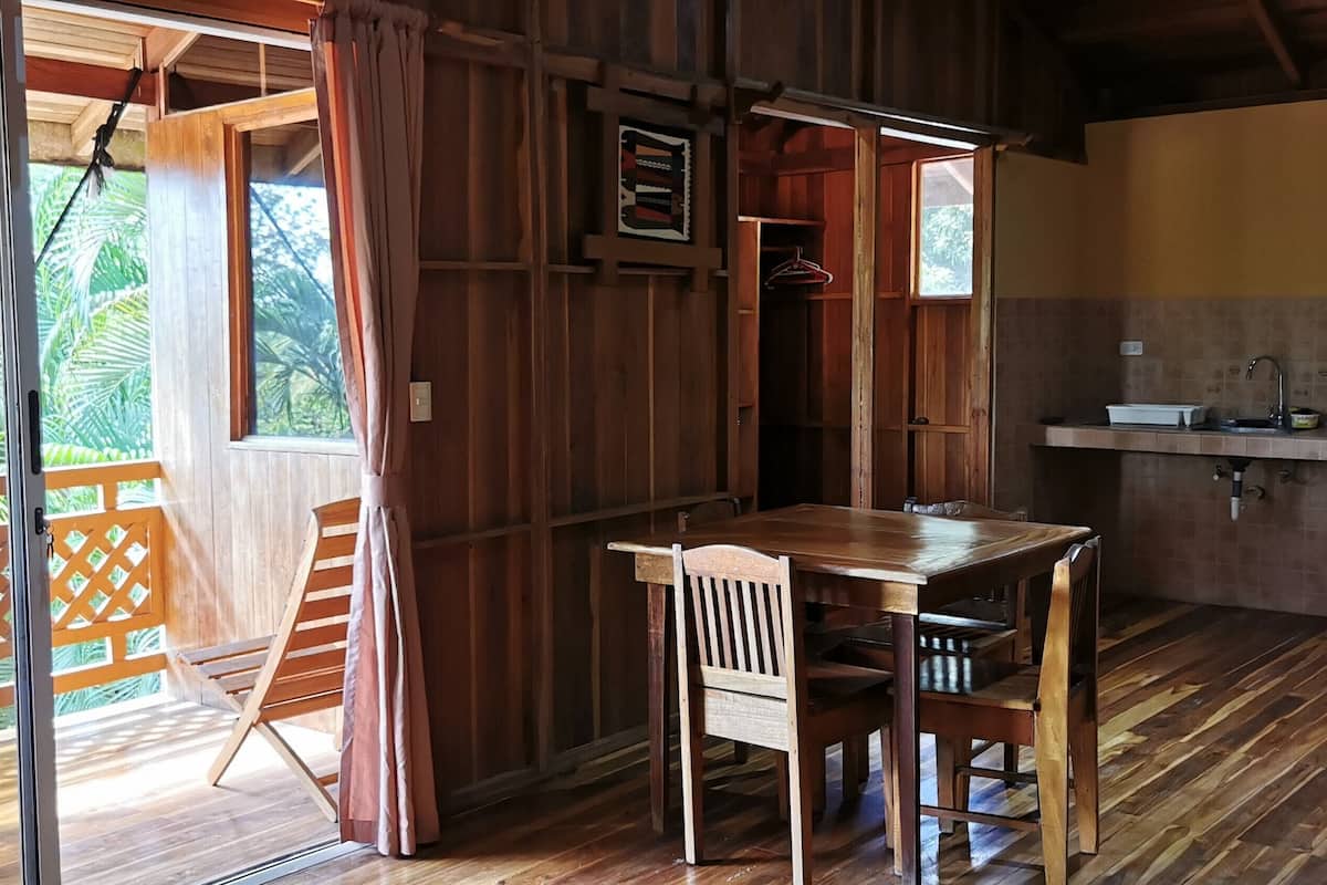 Comfort Studio, Multiple Beds, Kitchen, Pool View | 1 bedroom, in-room safe, free WiFi, bed sheets