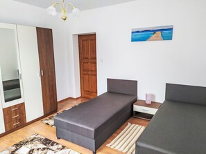 7 bedrooms, Internet
