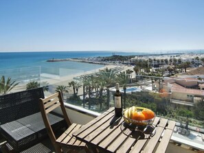 Outdoor dining - O.House by Interhome (Torremolinos)