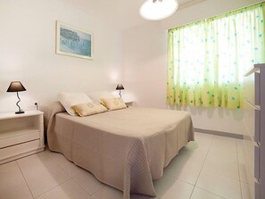 1 bedroom, internet