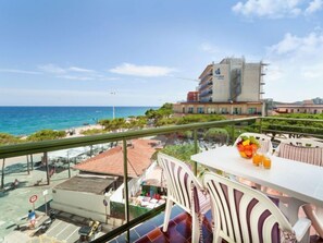 Outdoor dining - Apartment Blau by Interhome (Playa de Aro)