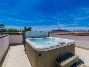 室外 SPA 浴缸