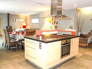 Fridge, microwave, oven, dishwasher - Villa Lavande by Interhome (Argelès sur Mer)