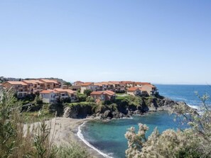 Beach nearby - Les Roches Bleues by Interhome (Collioure)
