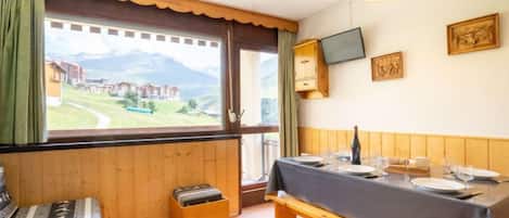 تناول الطعام