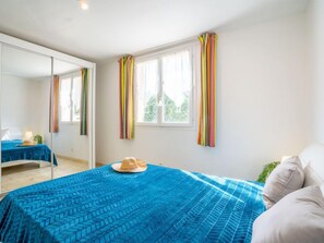 3 bedrooms, Internet