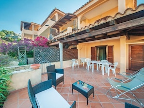 Outdoor dining - D4 - G1 - Baia de Bahas by Interhome (Golfo di Marinella)