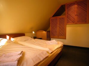 2 Schlafzimmer, Internetzugang