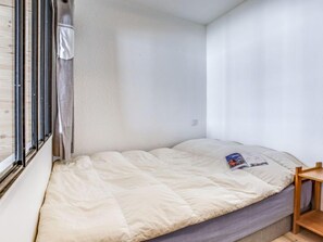 1 chambre, fer et planche à repasser, Wi-Fi