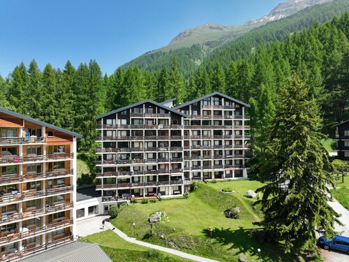 Les Erables Apt 361 by Interhome