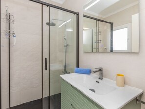 Towels - Geranis by Interhome (Llançà)