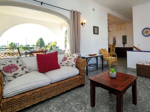 Televisie en een open haard